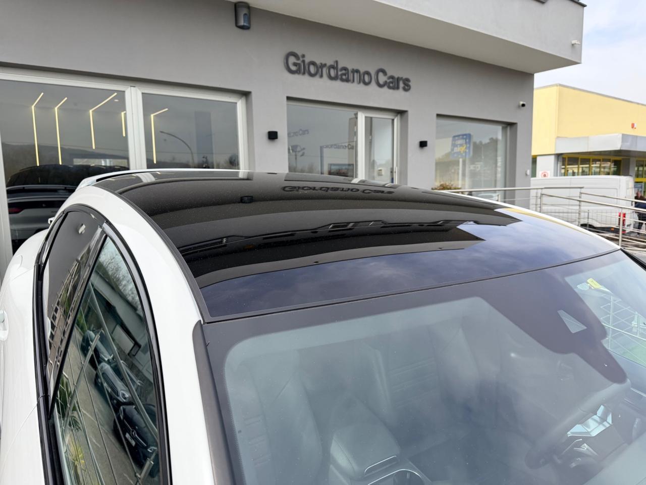 Porsche Cayenne Coupé 3.0 V6 E-Hybrid uni pro in garanzia