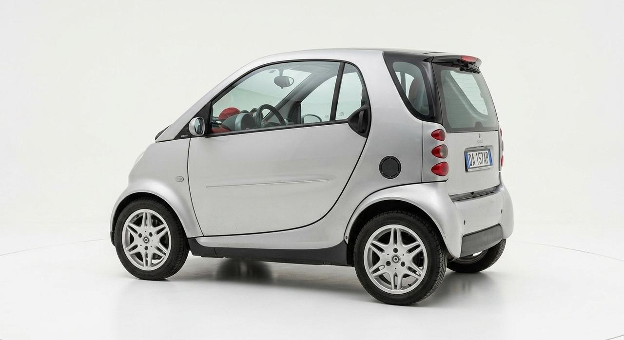 Smart ForTwo 700 coupé passion (45 kW)