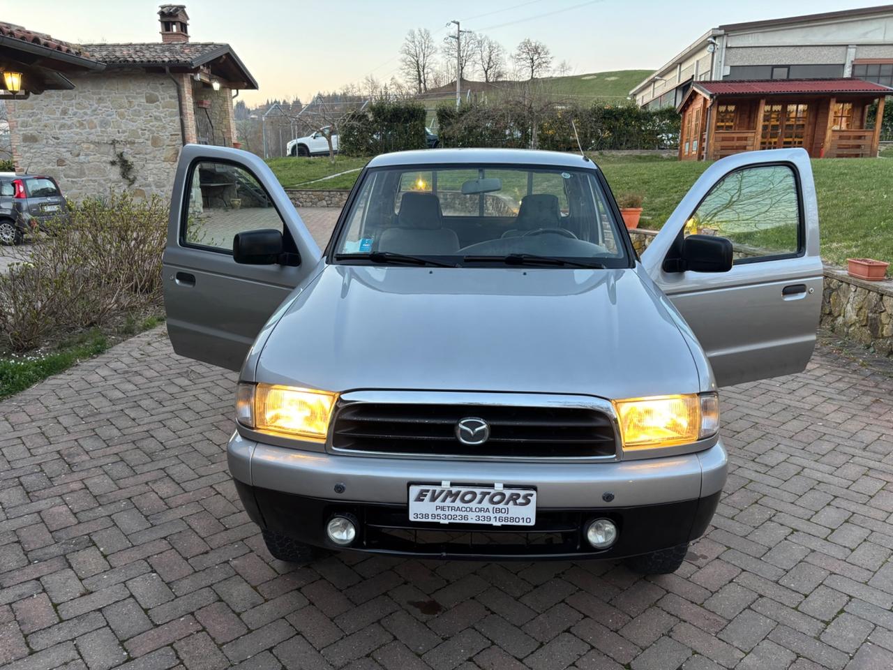 Mazda B 2500 2.5 diesel Stretch-Cab SDX Pup Clima