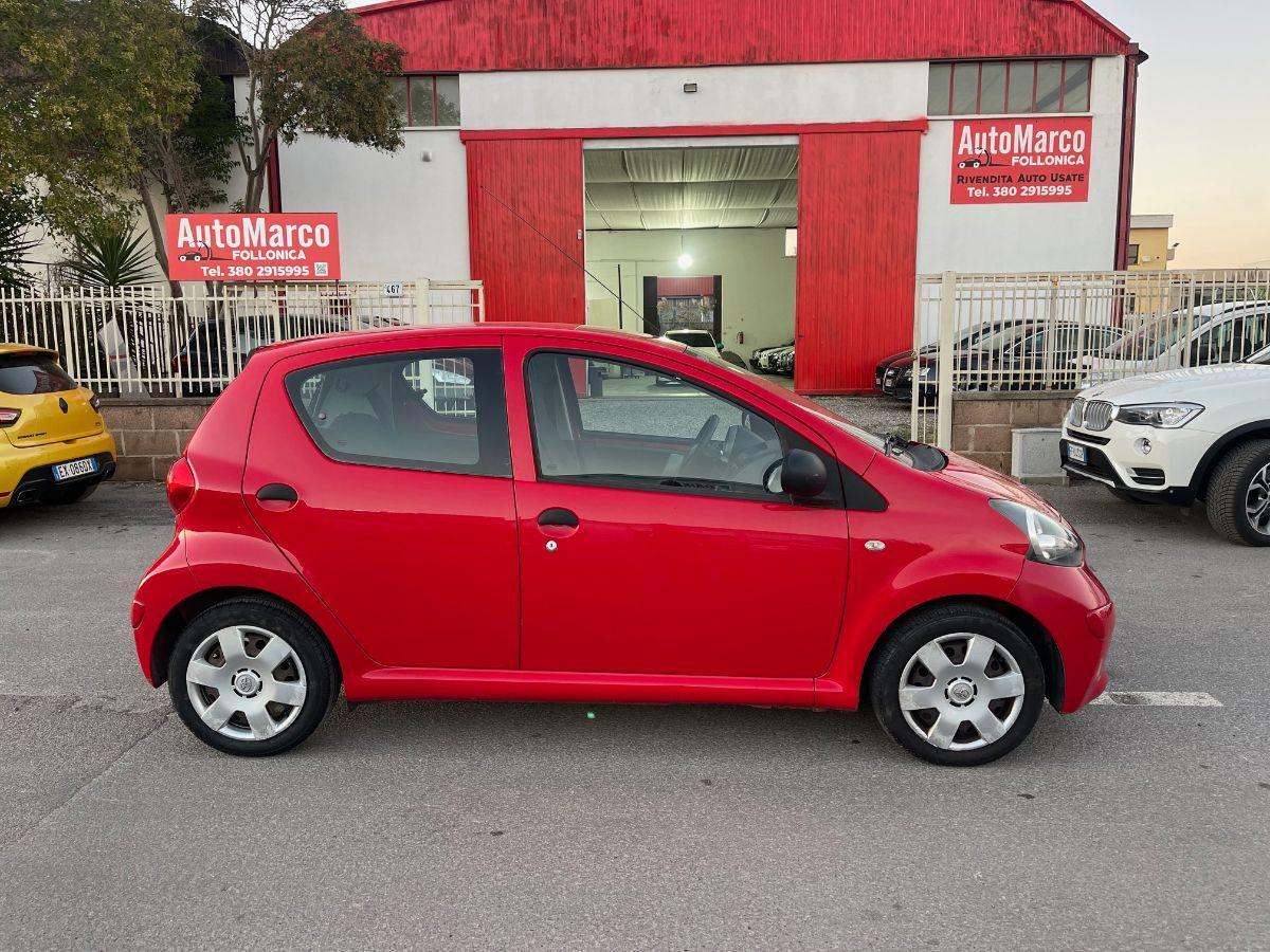 TOYOTA - Aygo - 12V VVT-i 5 porte Sol