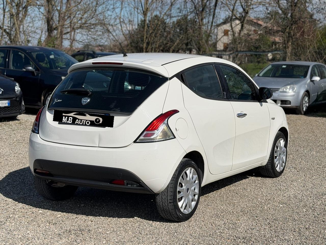 Lancia Ypsilon 1.2 (120.000KM)