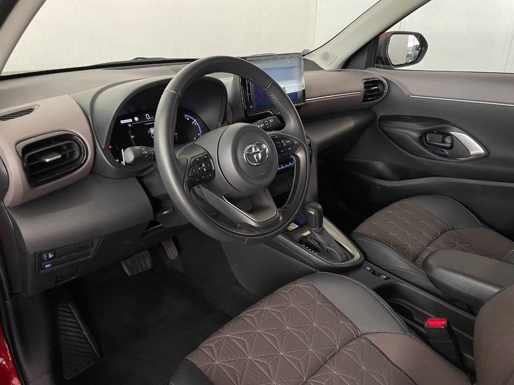 Toyota Yaris Cross 1.5 H Lounge FWD E-CVT