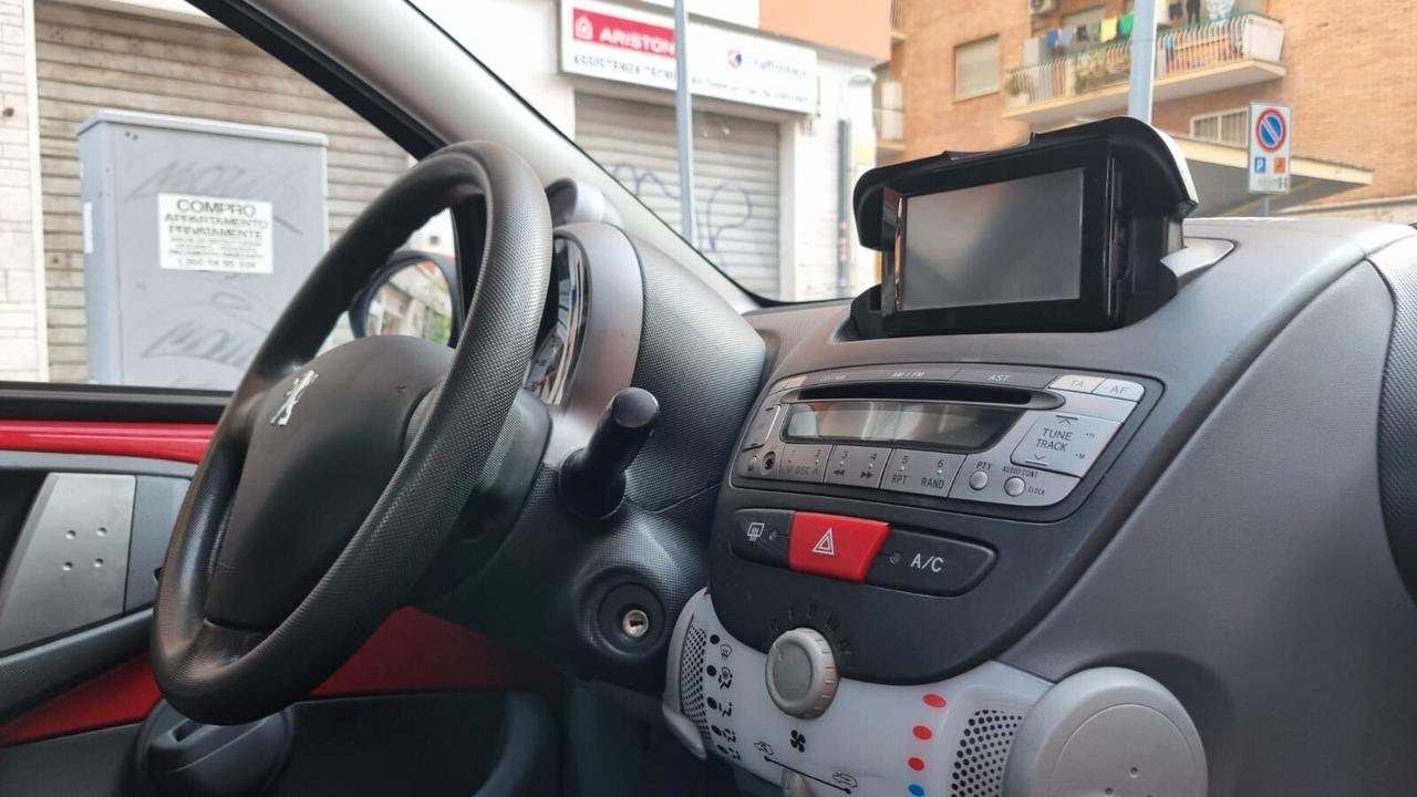 Peugeot 107 1.0 68CV 5p. Plaisir