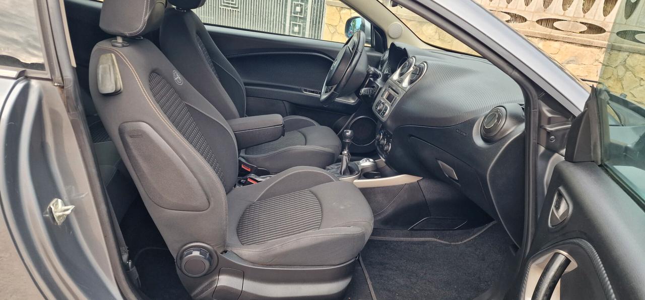 Alfa Romeo MiTo 1.3 JTDm-2 95 CV S&S Distinctive Sport Pack