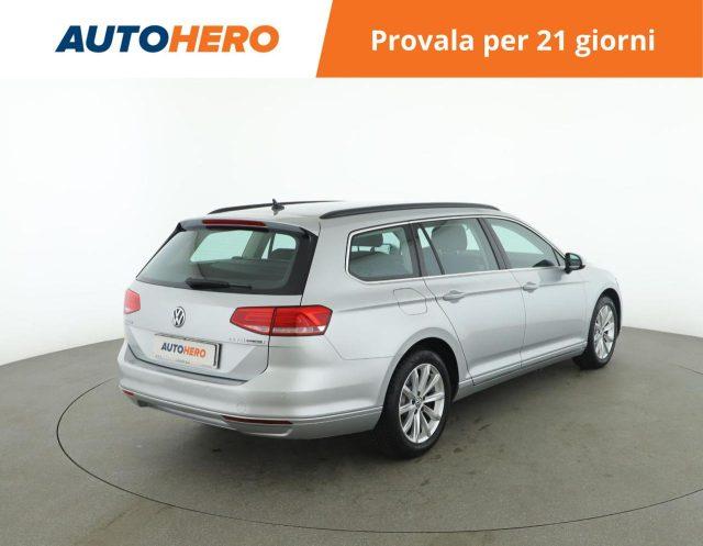 VOLKSWAGEN Passat Variant 2.0 TDI DSG Business BlueMotion Tech