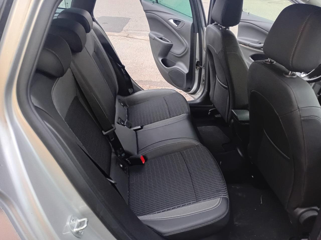 Opel Astra 1.5 CDTI 122 CV S&S Sports Tourer Business Elegance