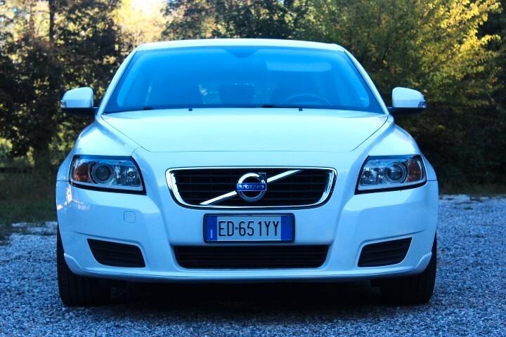 Volvo V50 1.6 d2 Polar 115cv CROSSOVER STUPENDO COME DA FOTO REALE UNICO UTILIZZATORE CLIMA AUT. CERCHI IN LEG