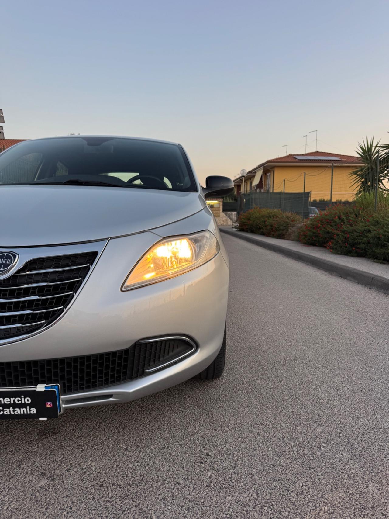Lancia Ypsilon 1.2 FIRE BLOCK SISTEM
