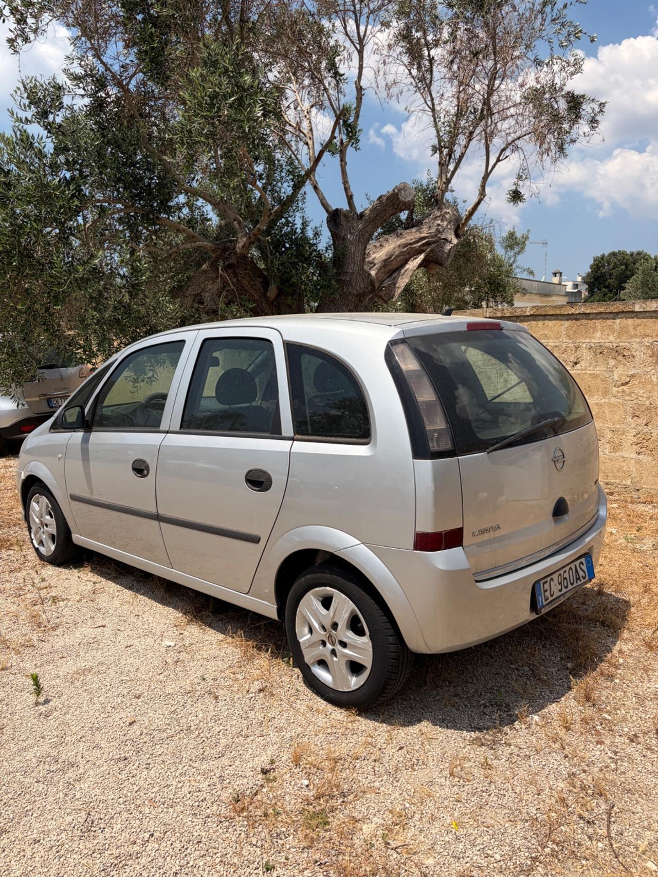 Opel Meriva 1.4 16V GPL-TECH Club con