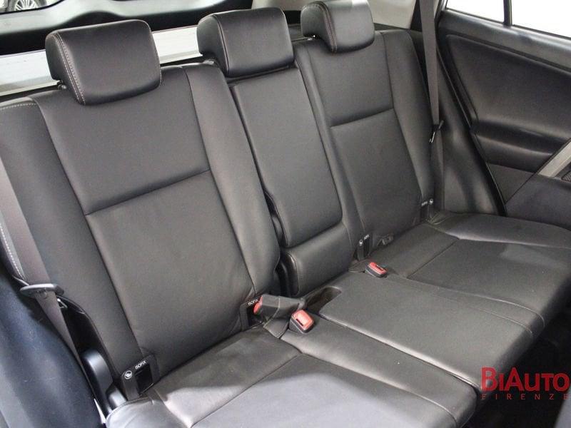 Toyota RAV4 RAV4 2.2 D-4D 4WD Lounge