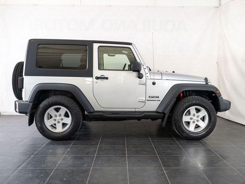 Jeep Wrangler Wrangler 2.8 CRD DPF Sport