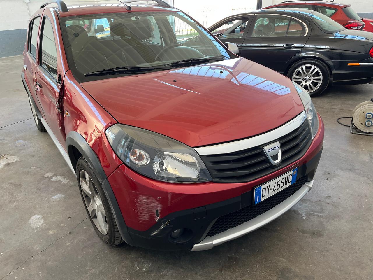Dacia Sandero 1.6 8V Lauréate
