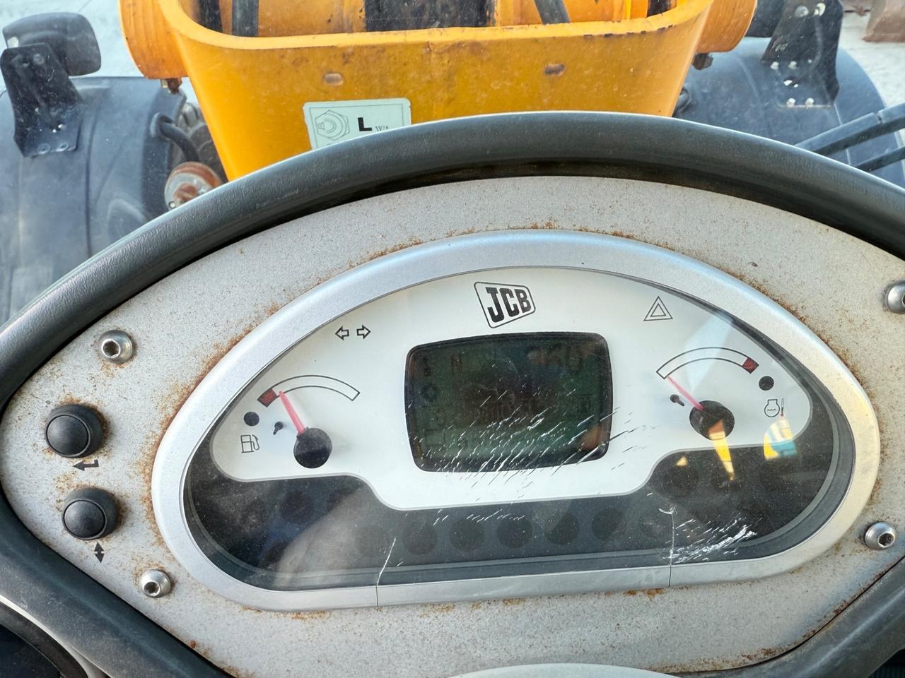 Pala gommata telescopica JCB TM310 AGRI