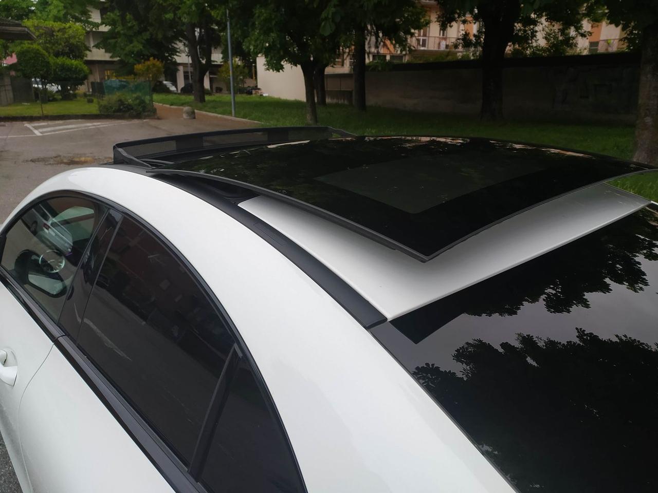 Mercedes-Benz CLA 220 Premium