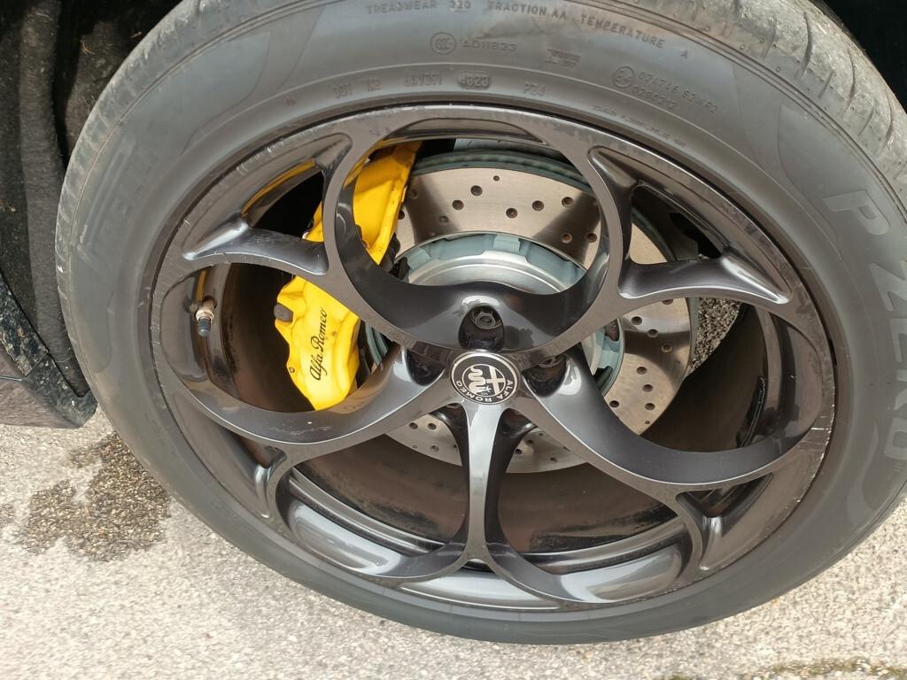 Alfa Romeo Stelvio 2.9 Bi-Turbo V6 510 CV AT8 Q4 Quadrifoglio