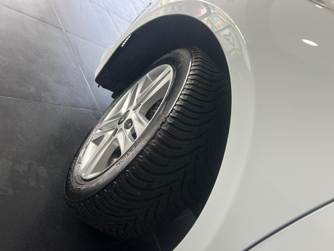 Kia Ceed / cee'd 1.6 CRDi 115 CV DCT SW Business Class
