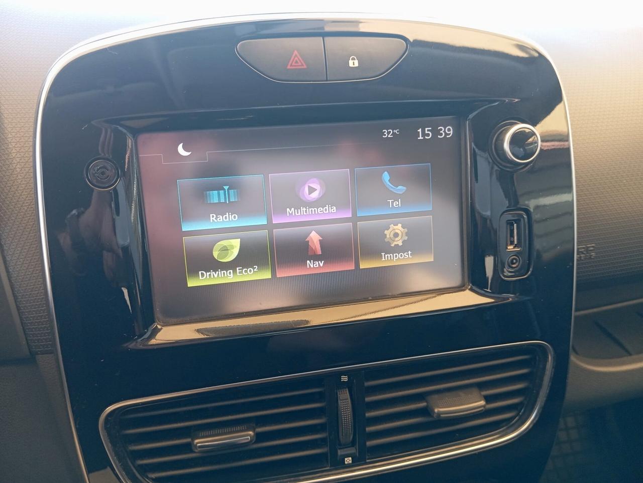 Renault Clio dCi 8V 75 CV 5 porte Moschino Life