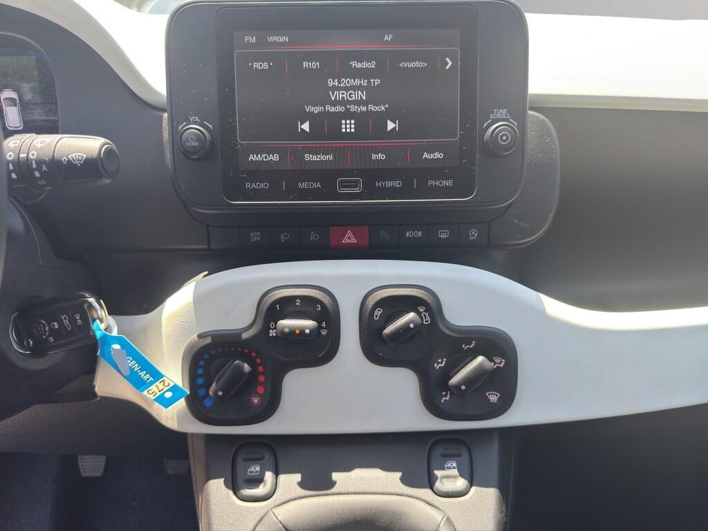 Fiat Pandina Cross 1.0 FireFly Hybrid