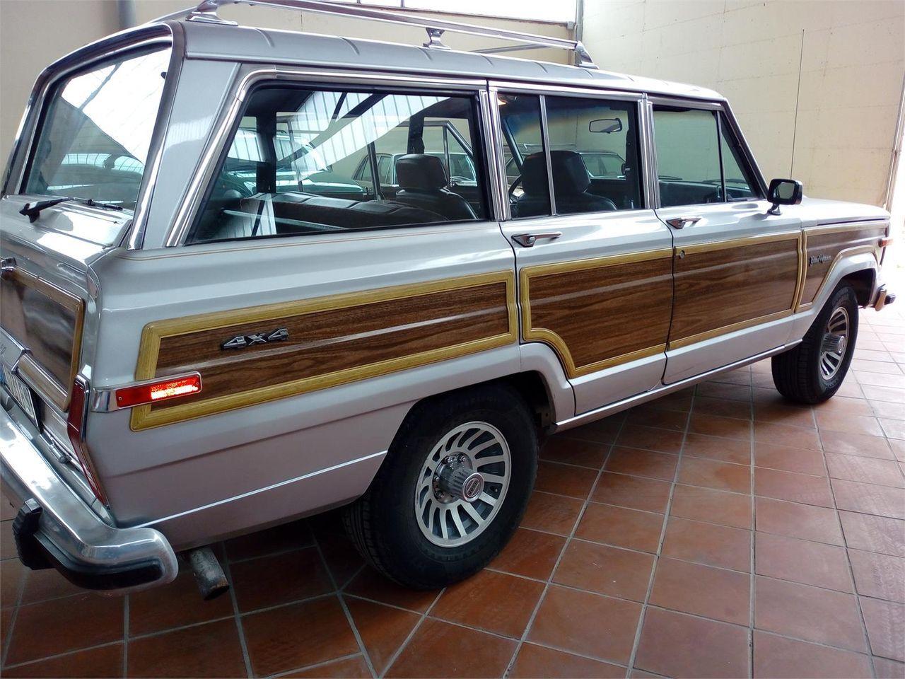 JEEP Jeep Grand Wagoneer 5900 cc