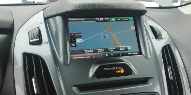 FORD Tourneo Connect 7 1.5 TDCi 120 CV Powershift Titanium