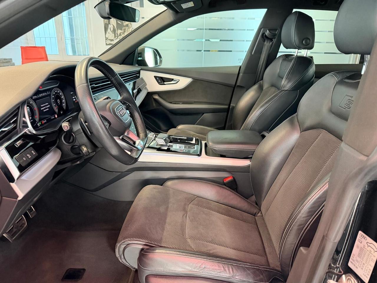 Audi Q8 45 TDI quattro tiptronic Sport