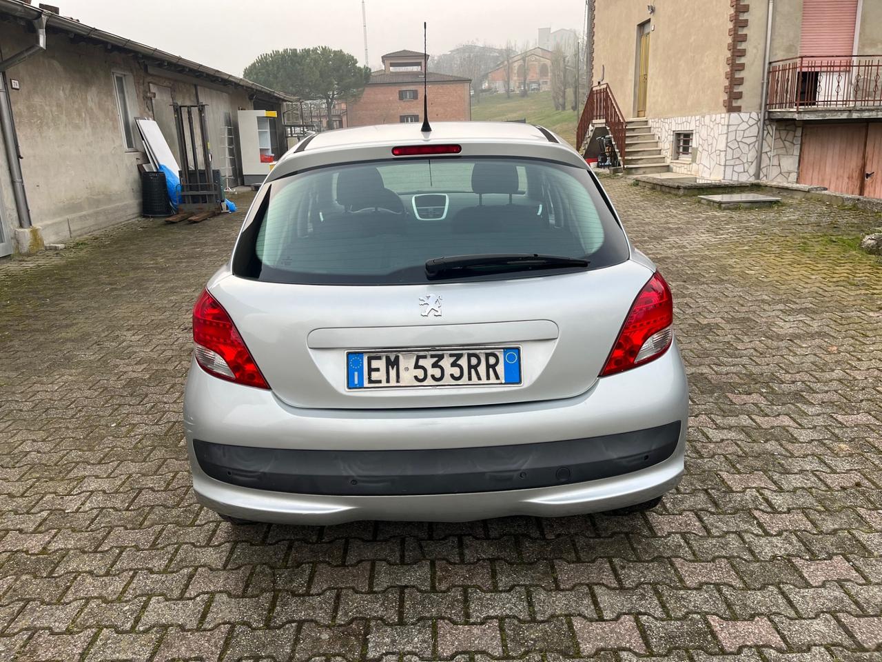 Peugeot 207 1.4 8V 75CV 5p. Energie ECO GPL