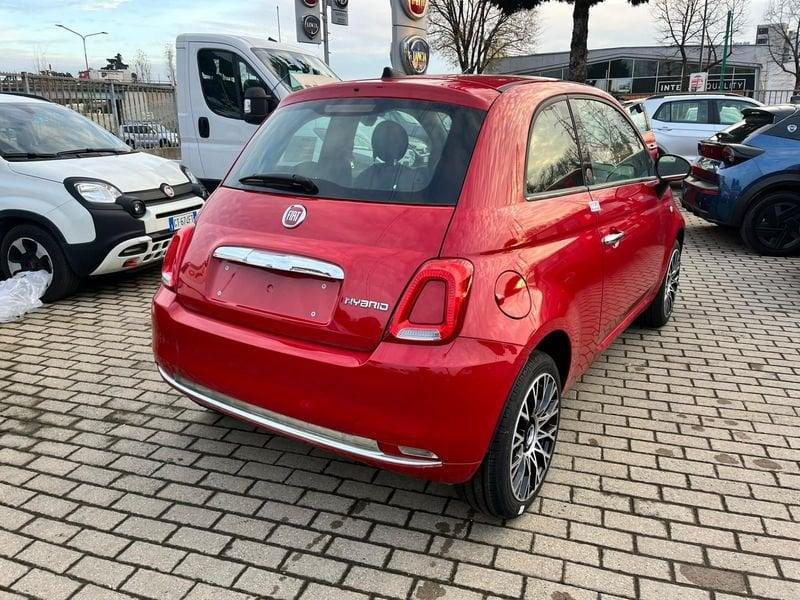 FIAT 500 1.0 Hybrid Red