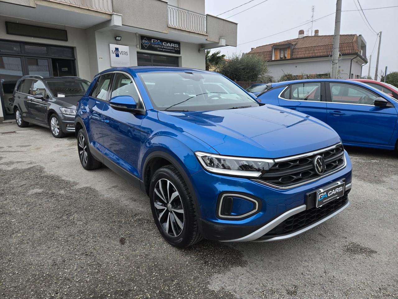 VOLKSWAGEN T-ROC 1.0 LIFE EDITION 110 cv BENZINA -PROMO GENNAIO GA FIN&SAFE-