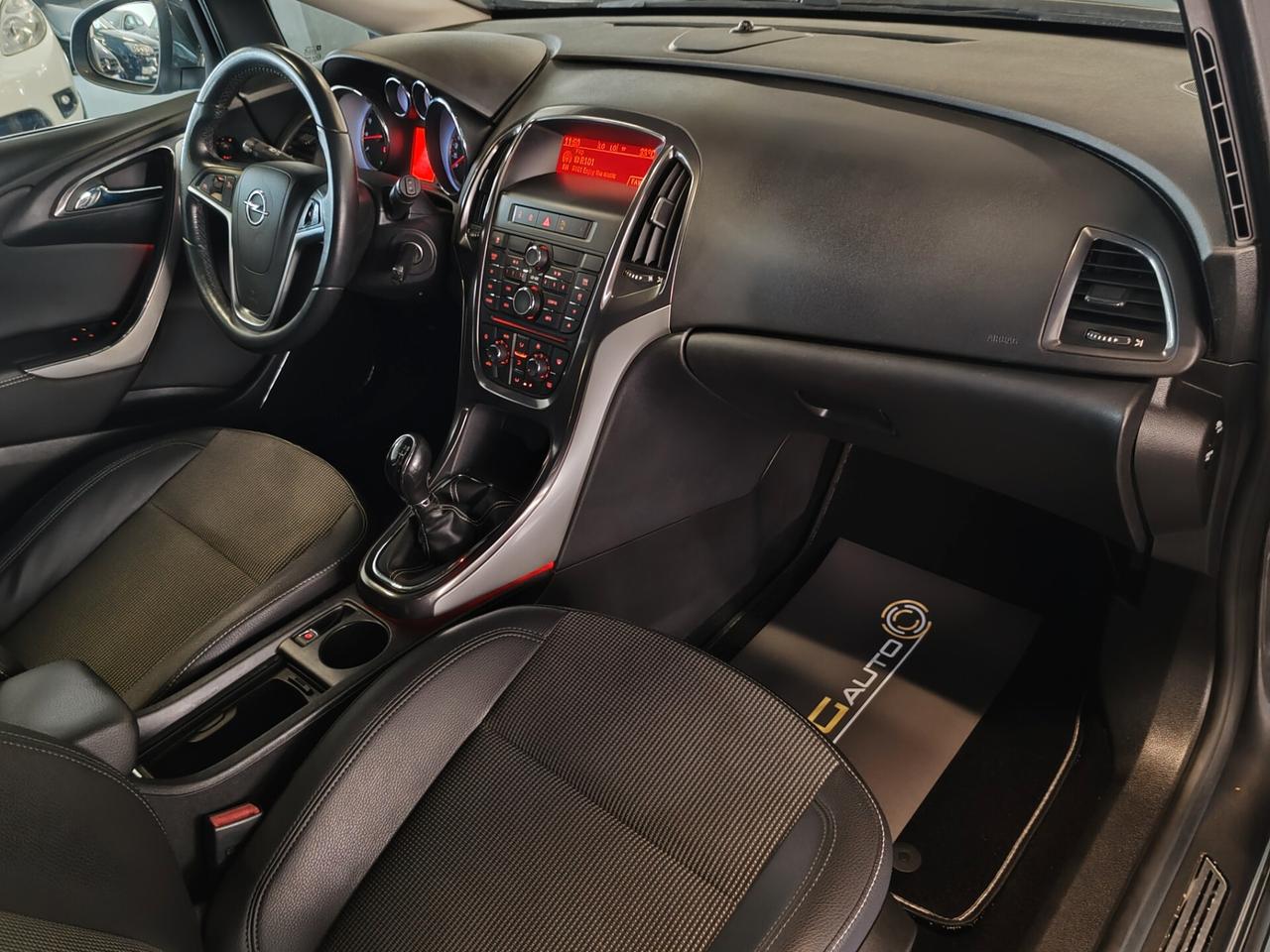 Opel Astra 1.4 Turbo 140CV 5 porte Cosmo