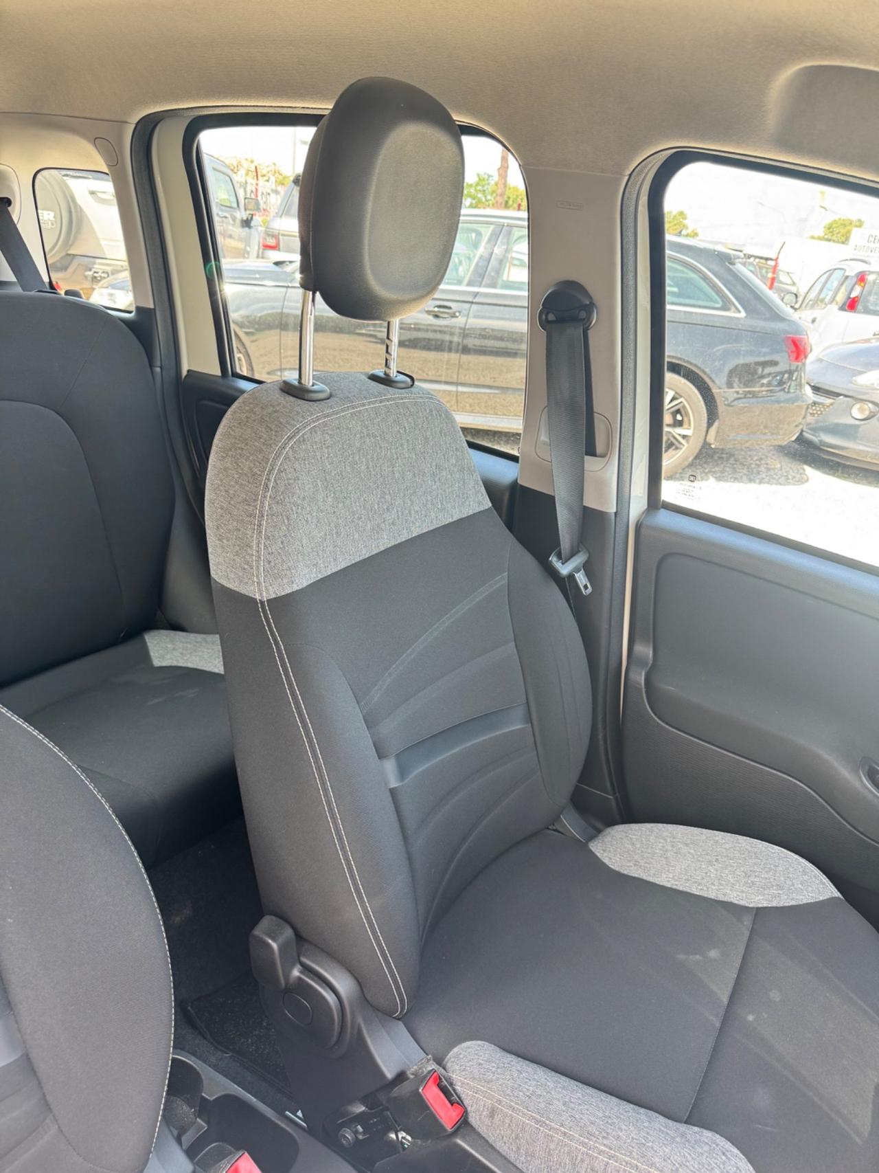 Fiat Panda 1.0 Hybrid City Cross SENZA VINCOLI DI FINANZIAMENTO