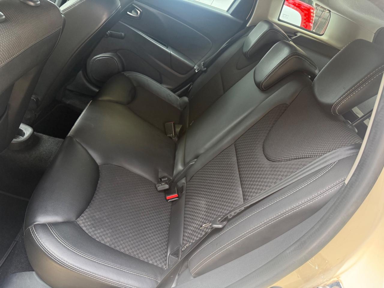 Renault Clio Sporter TCe 12V 90CV Start&Stop Energy Duel