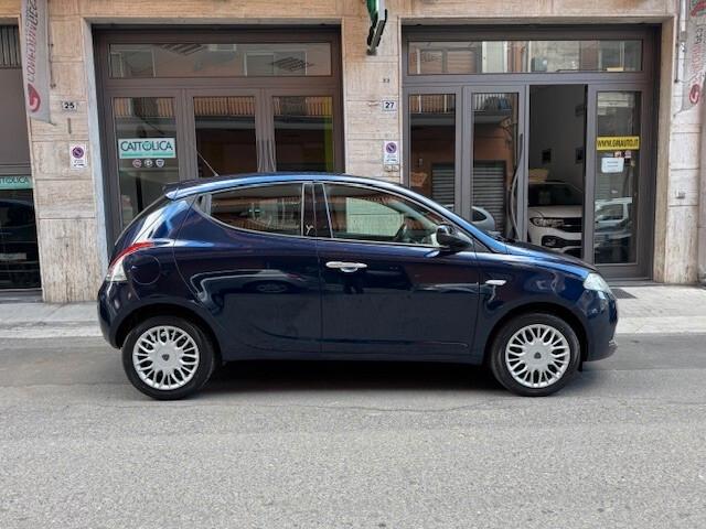Lancia Ypsilon 1.3 MJT 95 CV Gold Euro 6
