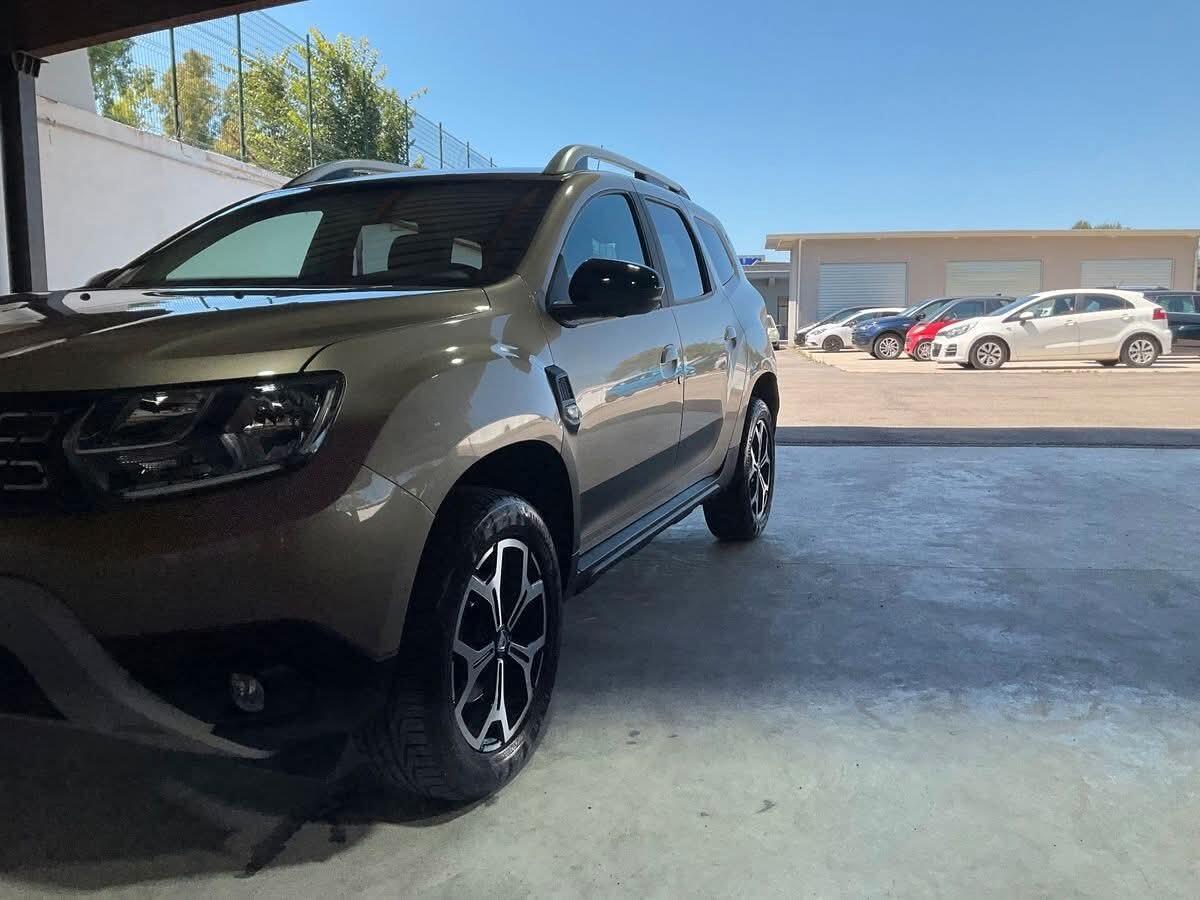 Dacia Duster 1.0 TCe 100 CV ECO-G 4x2 15th Anniversary
