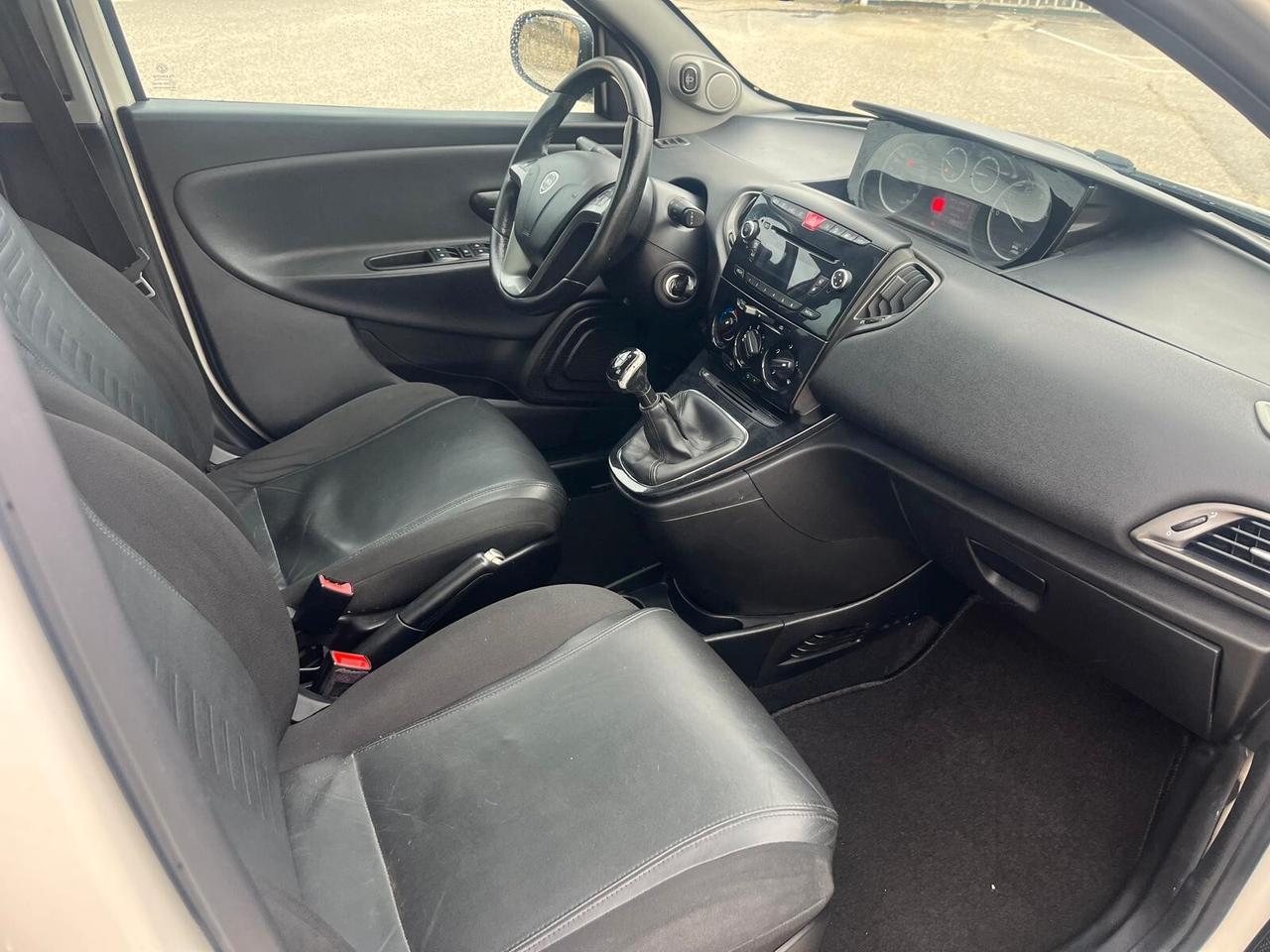 Lancia Ypsilon 1.3 MJT 16V 95 CV 5 porte S&S Platinum