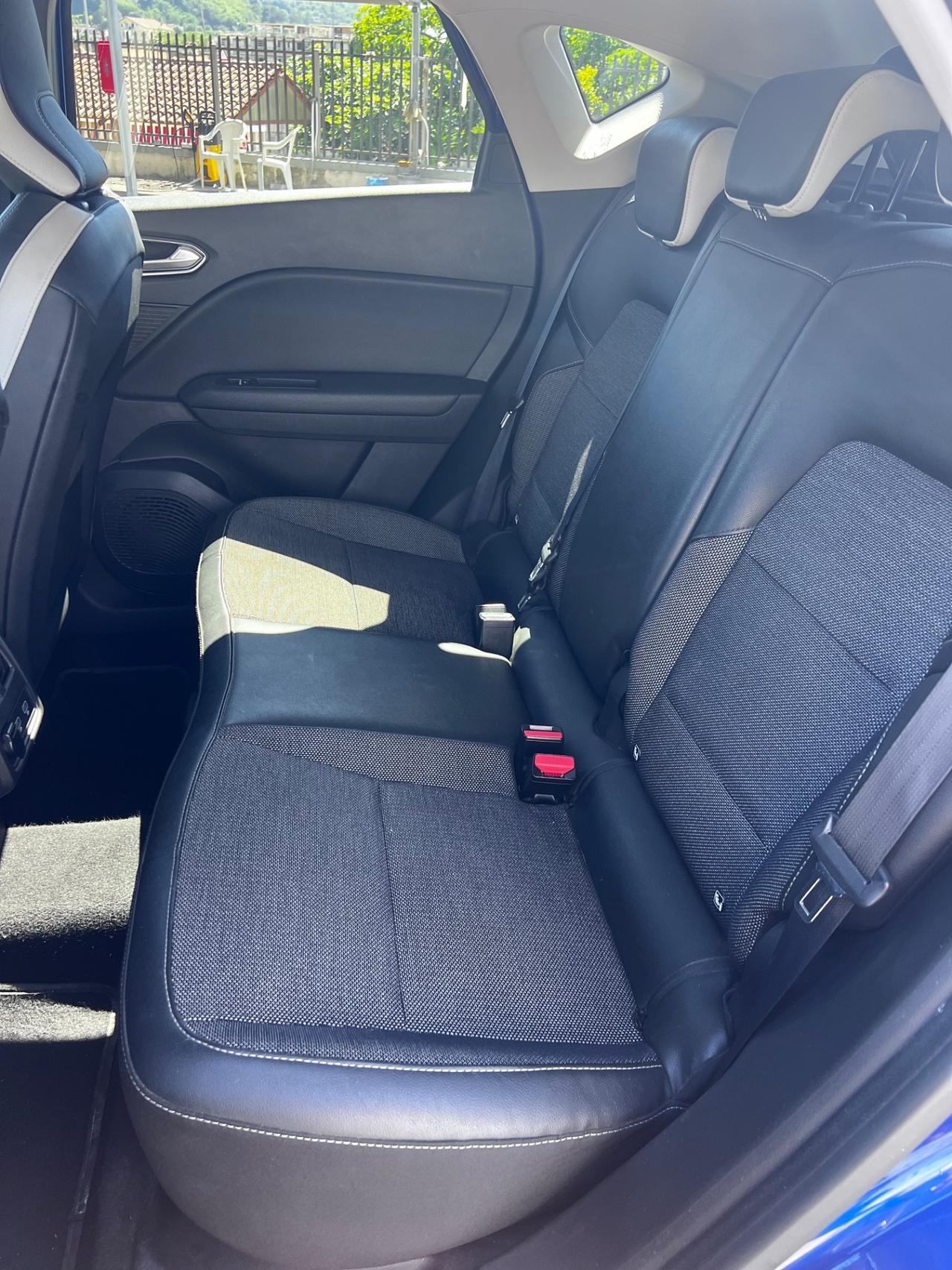 Renault Captur TCe 100 CV GPL Intens