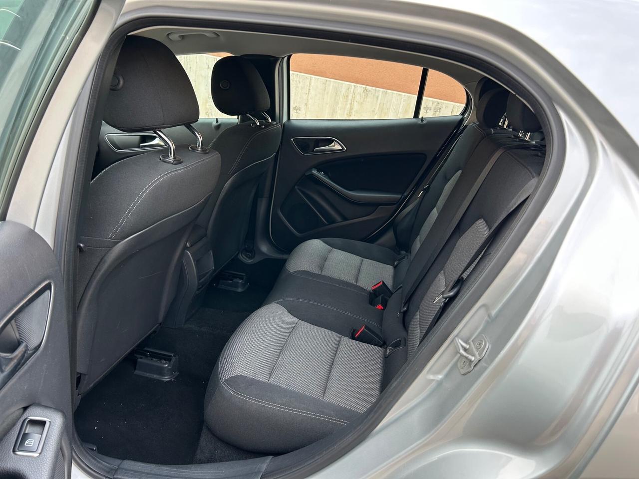 Mercedes-benz GLA 180 d Executive