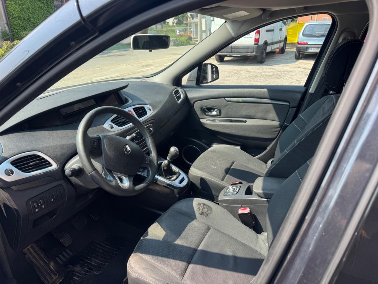 Renault Scenic Scénic 1.5 dCi 110CV Dynamique