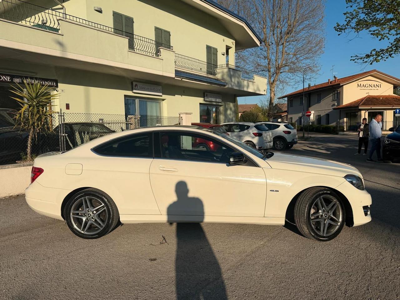 Mercedes-benz C 220 CDI BlueEFFICIENCY Coupé Avantgarde