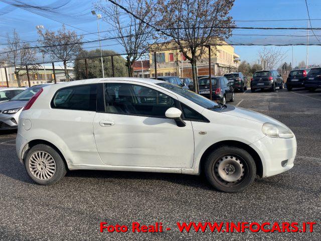 FIAT Grande Punto 1.3 MJT 75 CV 3 porte Dynamic OK NEOP.