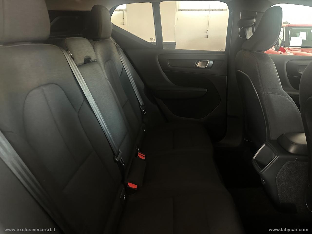 VOLVO XC40 D3 Business GANCIO TRAINO