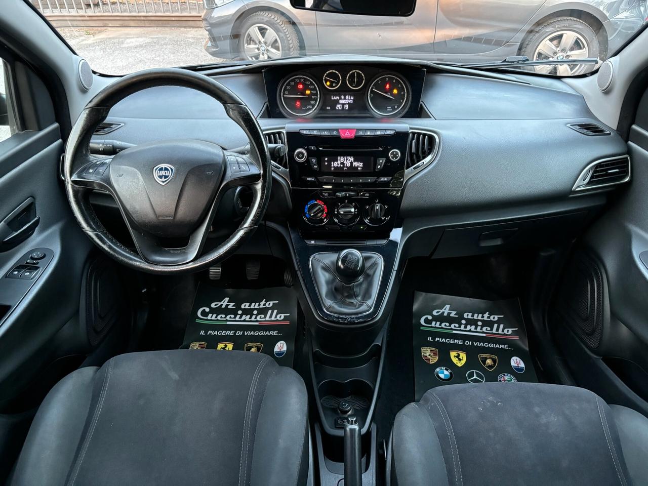 Lancia Ypsilon 0.9 TwinAir 85 CV 5 porte Metano Ecochic Gold