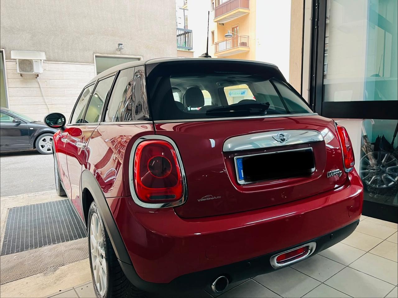 Mini Cooper 1.5D - PERFETTA - 2015