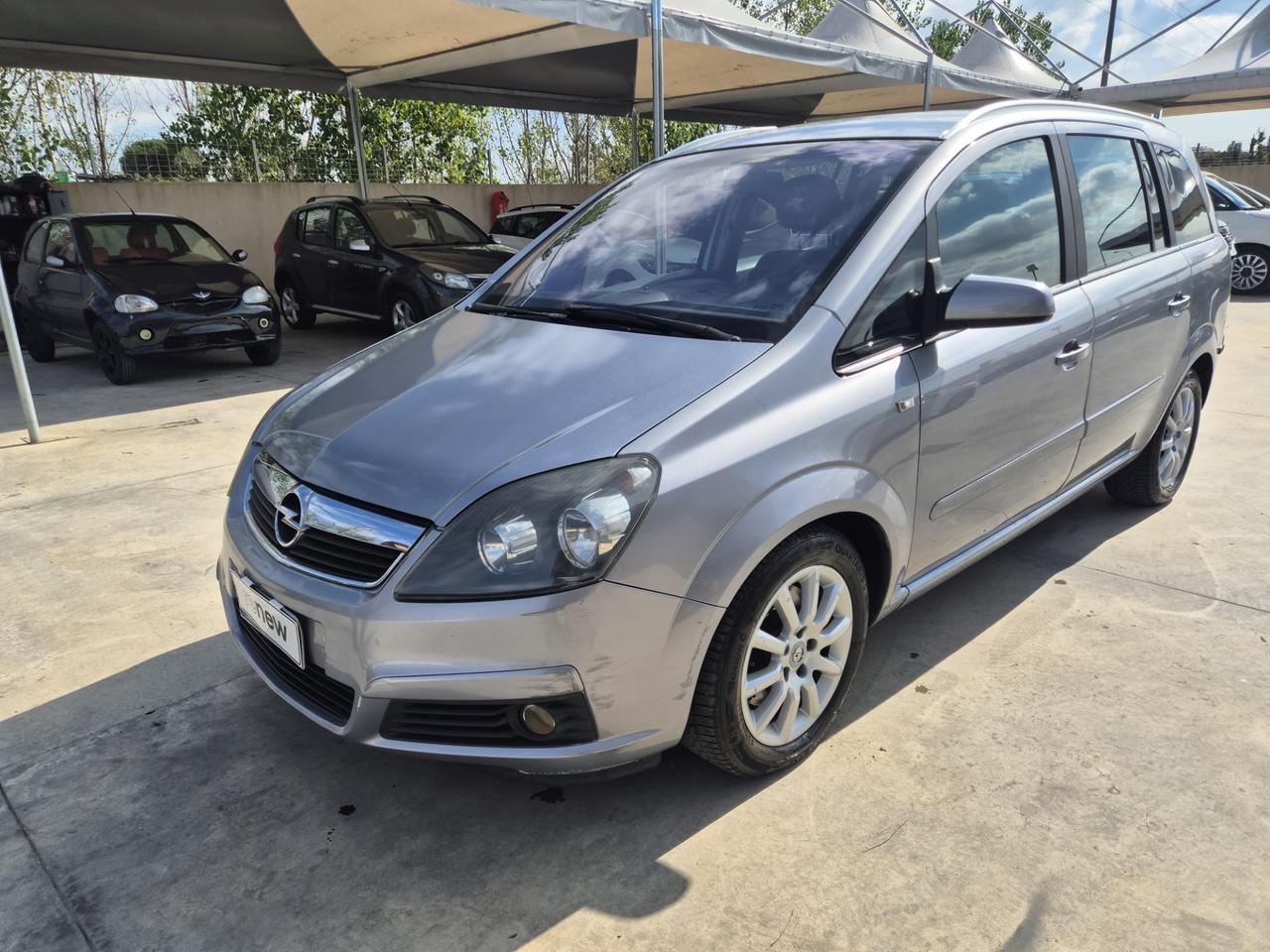 Opel Zafira 1.9 CDTI 120CV Cosmo 7 POSTI