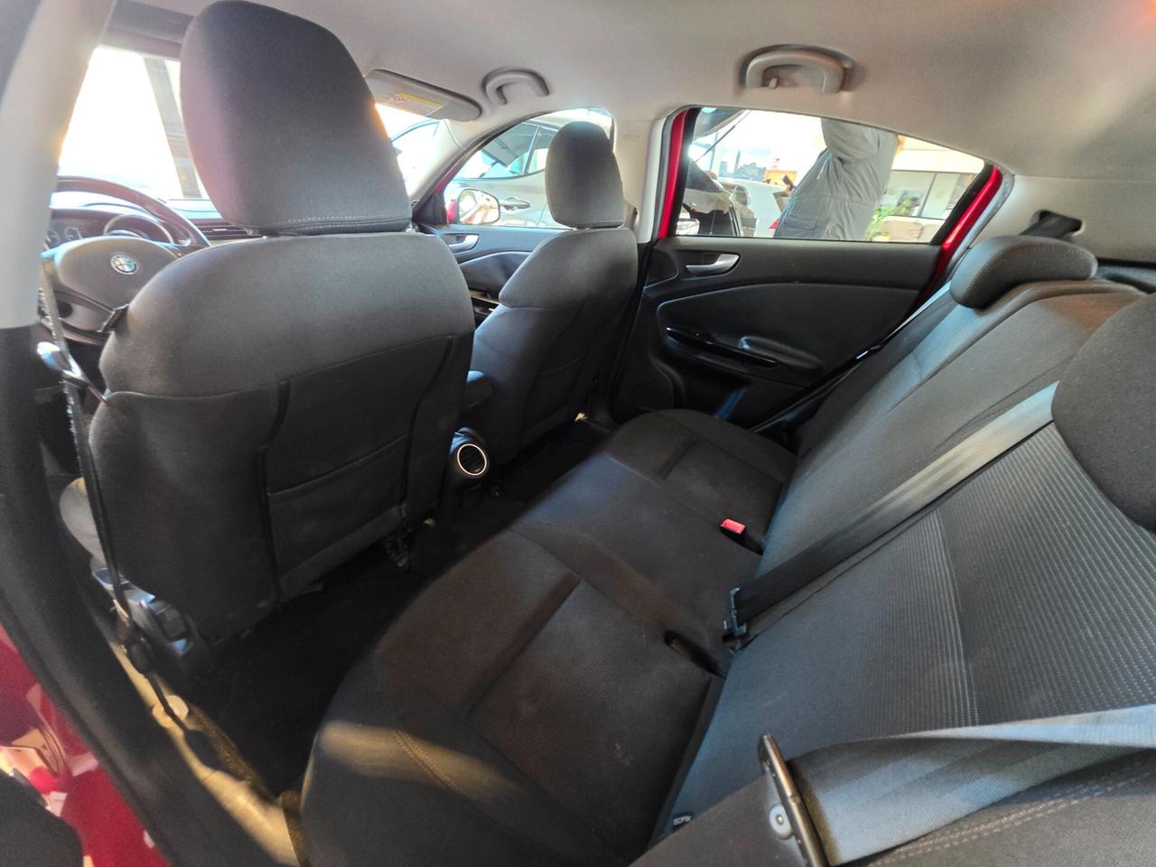 Alfa Romeo Giulietta 1.6 JTDm-2 105 CV Exclusive