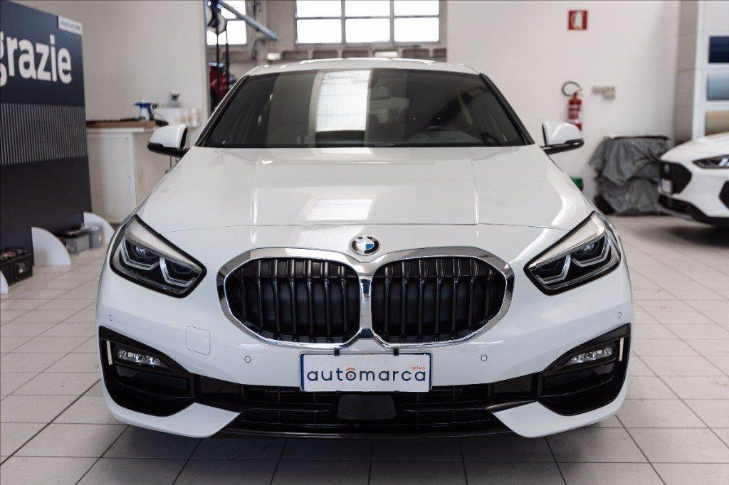 BMW 116d Advantage auto del 2021