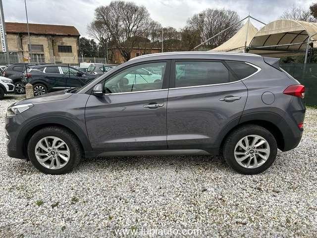 Hyundai TUCSON 2.0 crdi Comfort 4wd 136cv auto TUTTA TAGLIANDATA