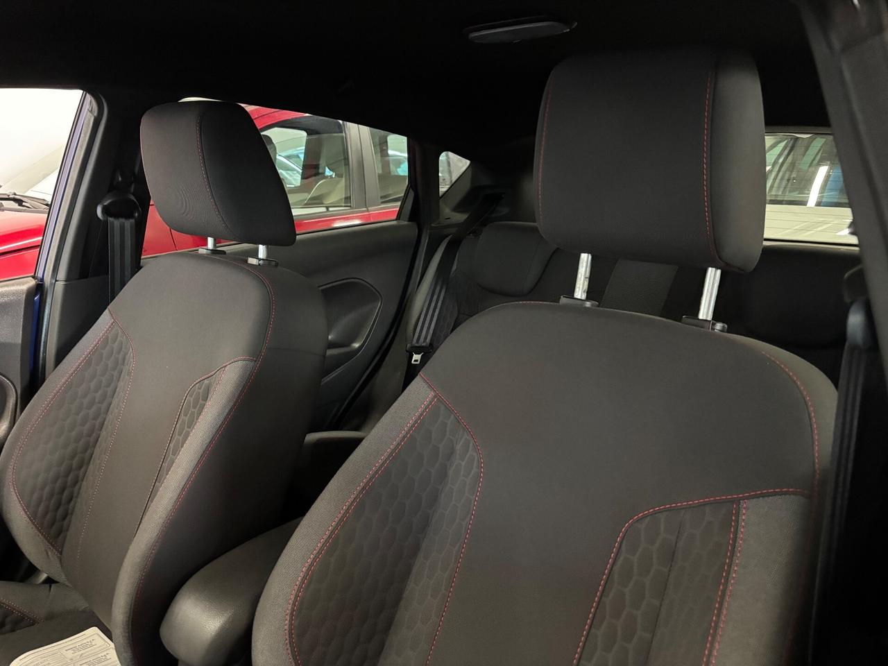 Ford Fiesta 1.0 BENZINA ST-Line