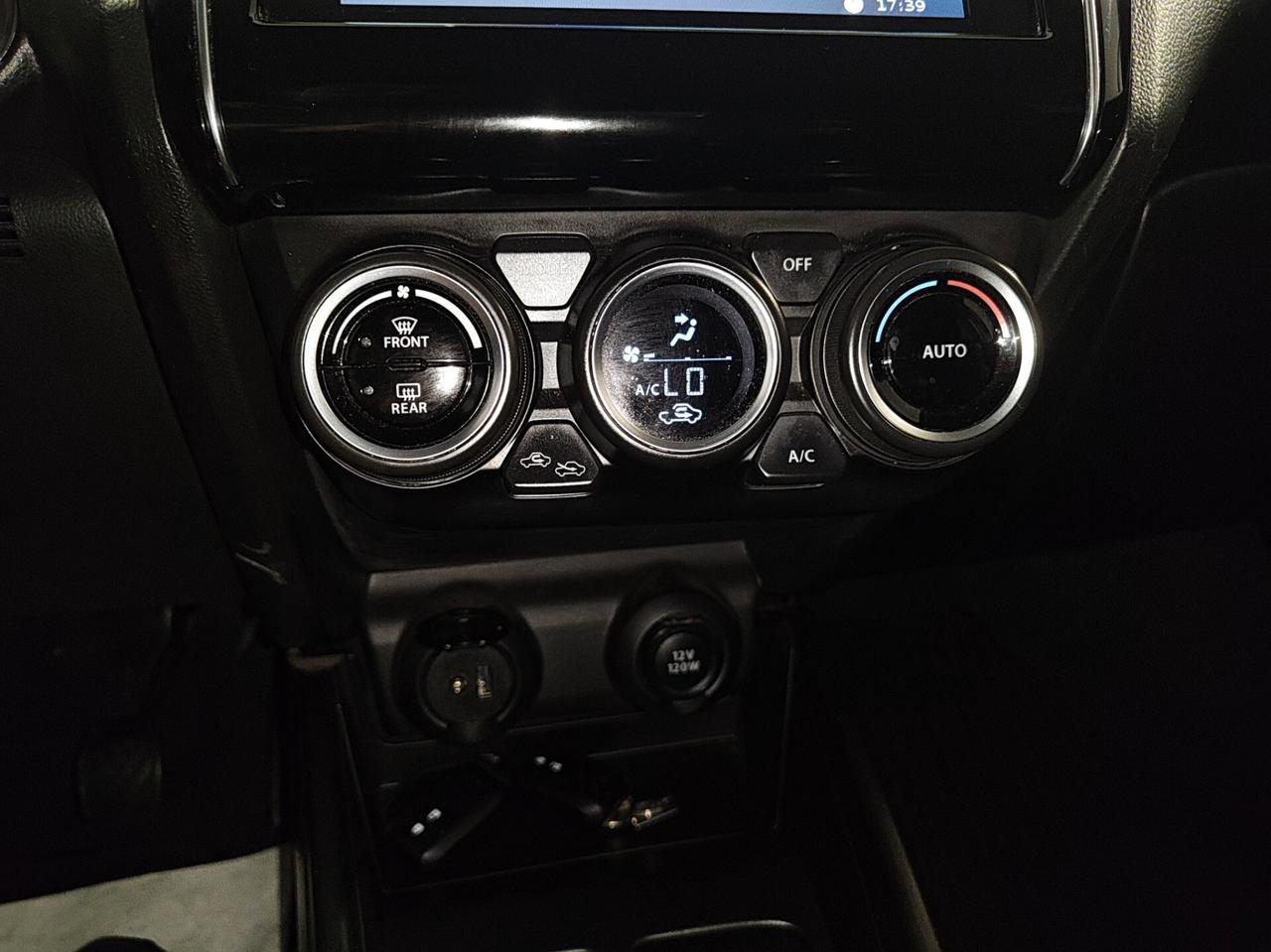 Suzuki Swift 1.2 Hybrid 4WD AllGrip Top 83CV