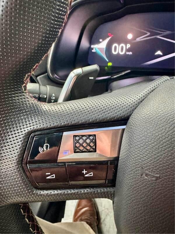 DS DS 7 1.5 bluehdi Perform.Line+ 130cv auto