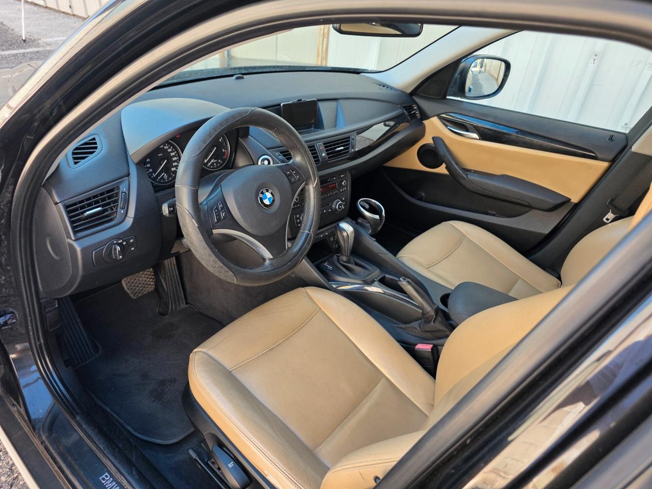Bmw X1 xDrive20d X Line 184cv pelle automatica
